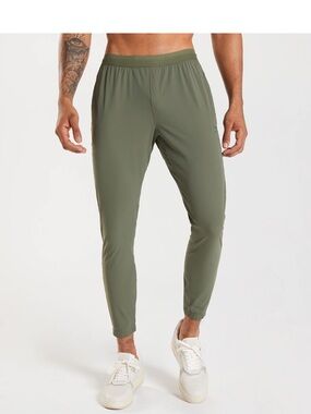Rare New Studio Joggers Olive Green Men’s Large Gymshark